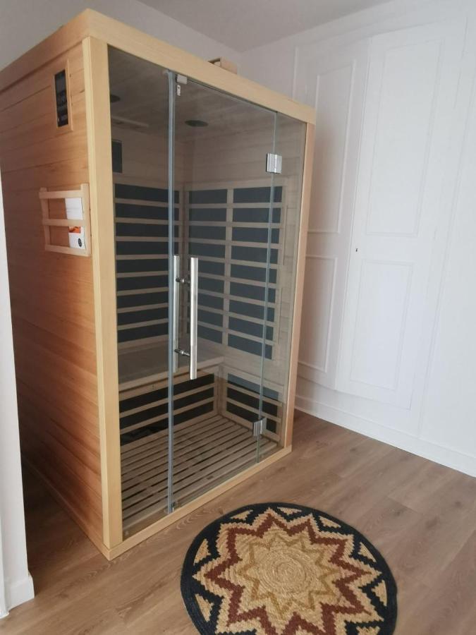 Les Clos De Givry - Clos Leonie - Appartement 68M2 Spacieux, Lumineux Et Avec Sauna Luaran gambar